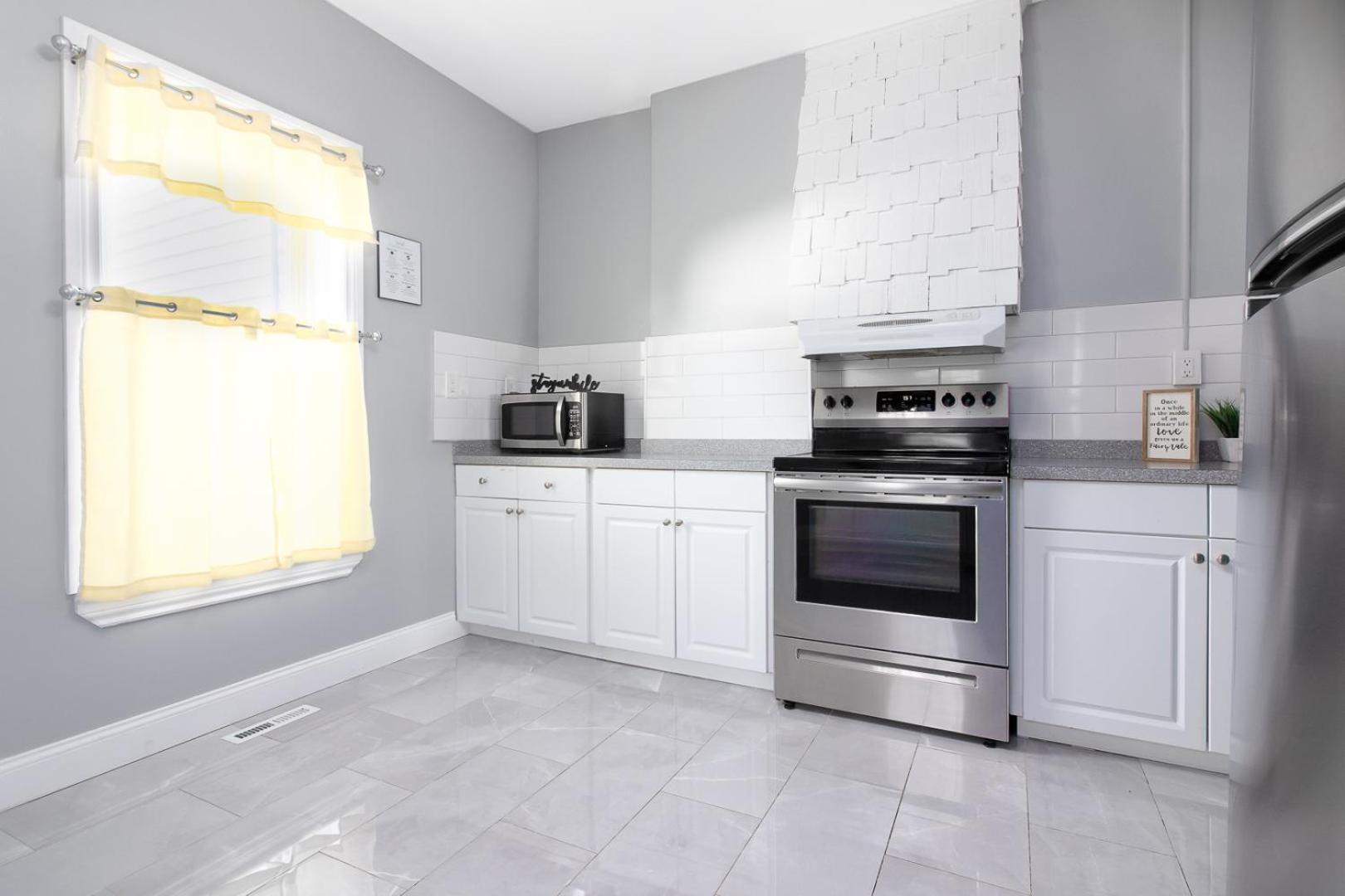 3Br Gem Near Falls-Sleeps 6 Comfortably ไนแอการาฟอลส์ ภายนอก รูปภาพ